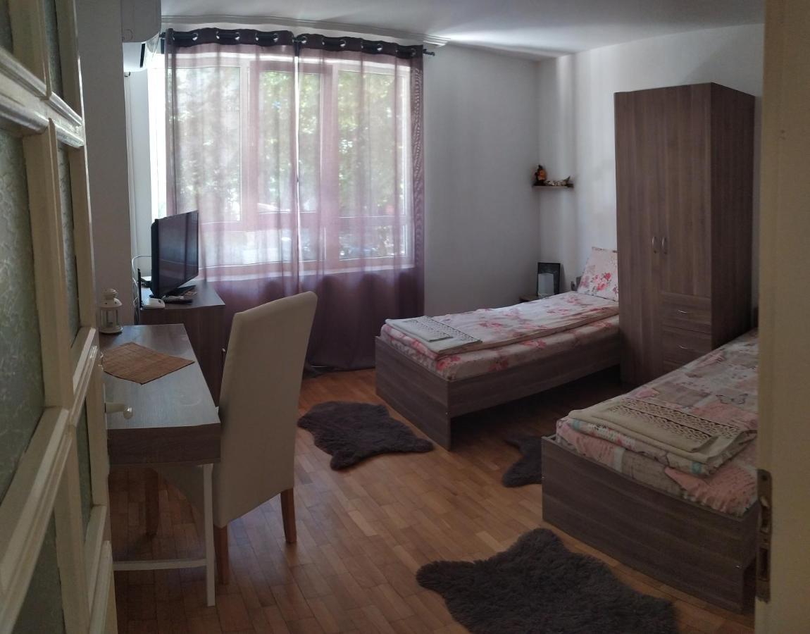 Apartament Bogoslovovi Varna Exterior photo