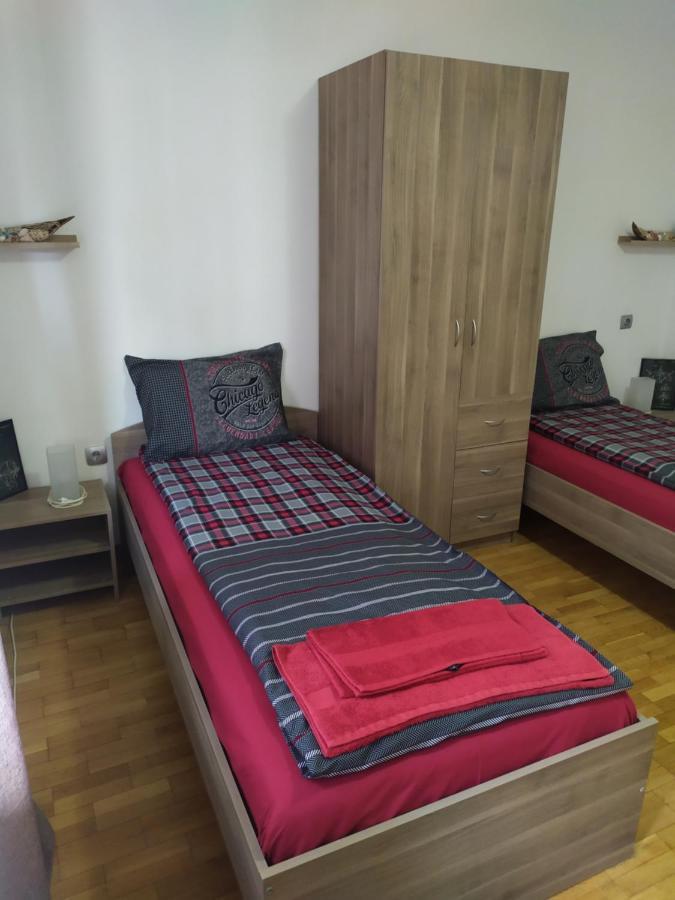 Apartament Bogoslovovi Varna Exterior photo